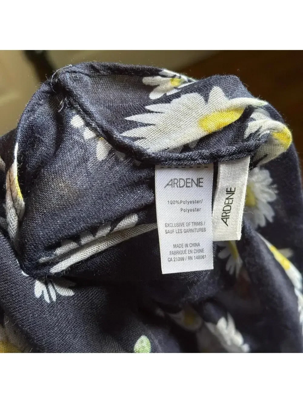 Women's Infinity Scarf | Ardene | Navy w/ white Daisy's